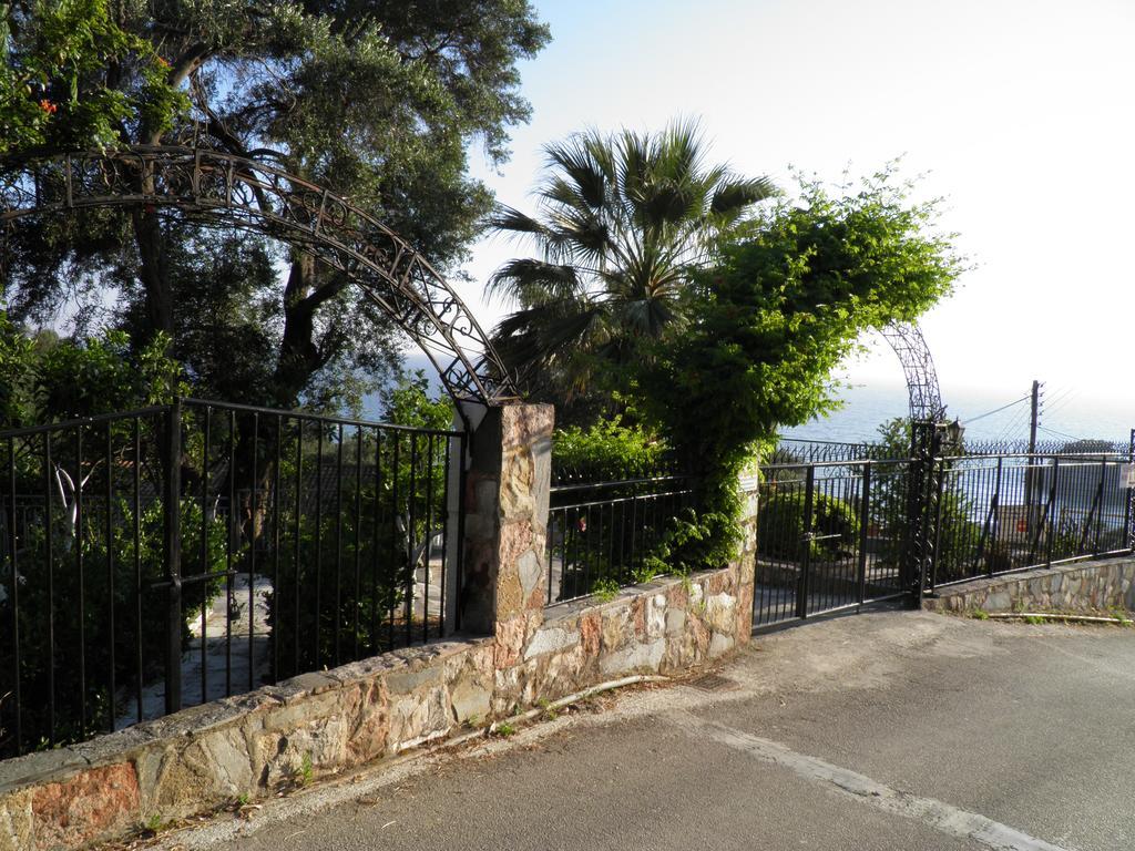 Akis Apartments Kontogialos-Pelekas Exteriér fotografie